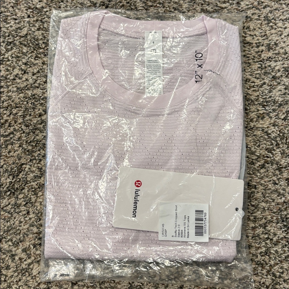 Lululemon NWT sz 8 Swiftly Tech Cropped short sleeve 2.0